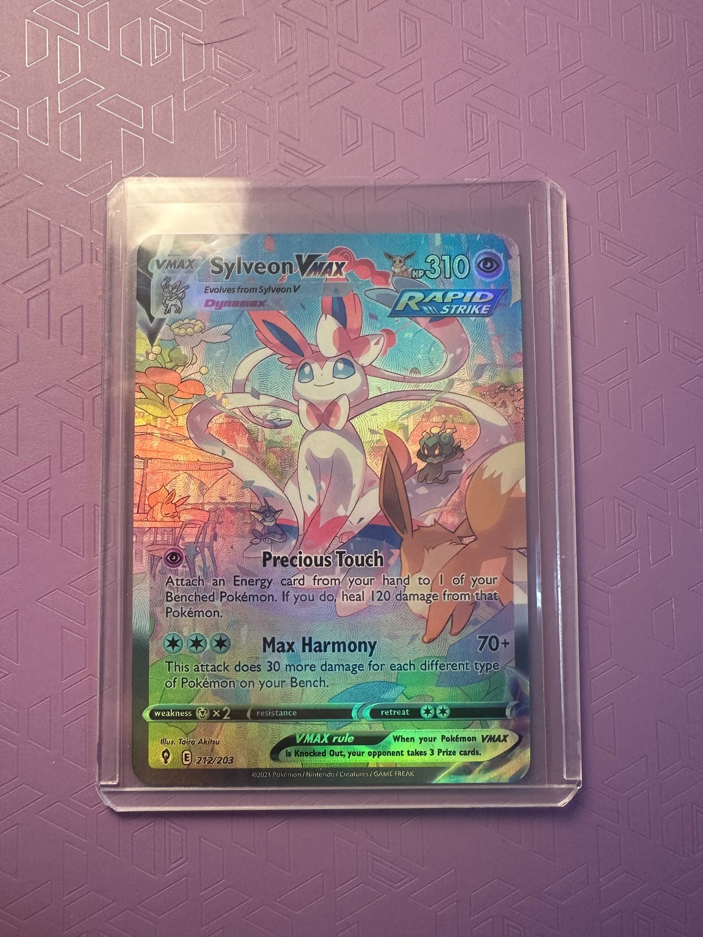 Sylveon VMax #212 Ungraded